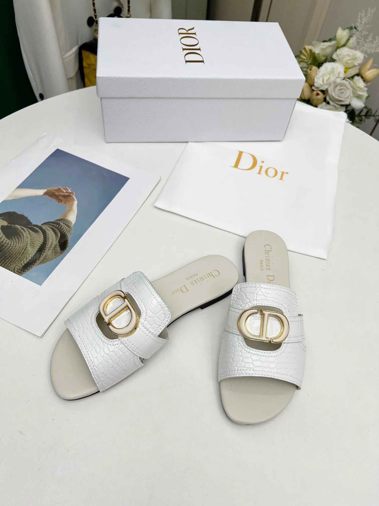 👟👟Ex-factory price 360👟👟 Genuine leather base +30 Dior spring and summer new model 6 colors optional code size 35-42